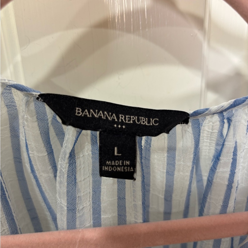 Banana Republic Factory Blue and White Striped Wrap Blouse - Picture 4 of 5